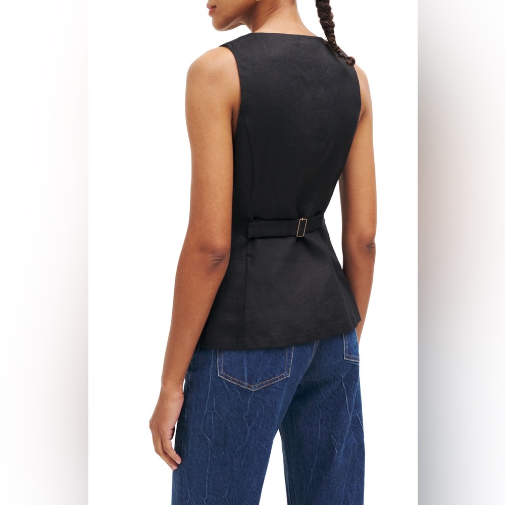 Reformation Aspen Top - Picture 2 of 5